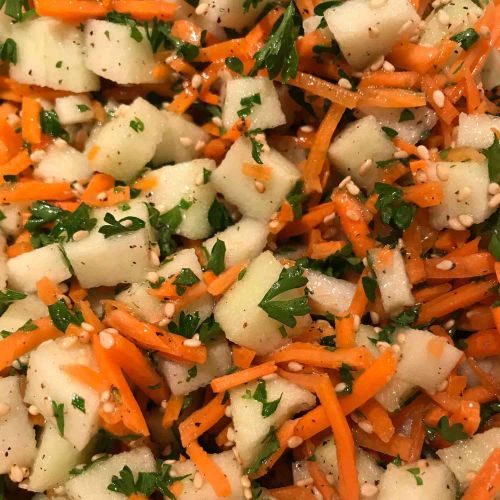 Shredded Apple Carrot Salad