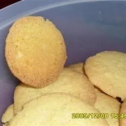 Cornmeal Coconut Cookies