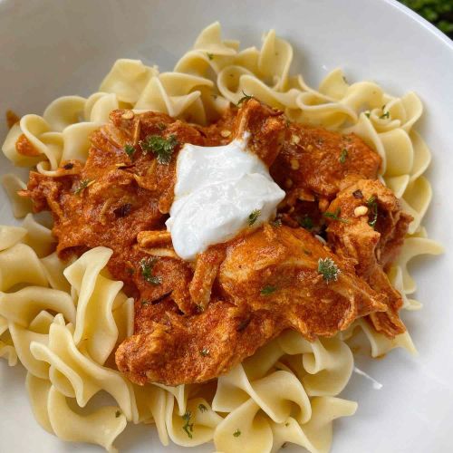 Instant Pot Chicken Paprikash