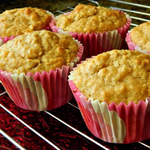 Apple Crisp Muffins