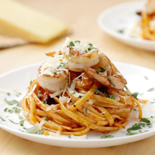 Mezzetta Roasted Red Bell Pepper Linguine With Shrimp