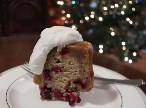 Nanny's Steamed Cranberry Pudding