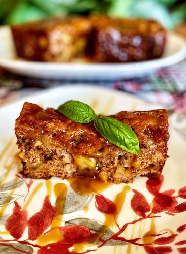 Caramel Apple Loaf Cake