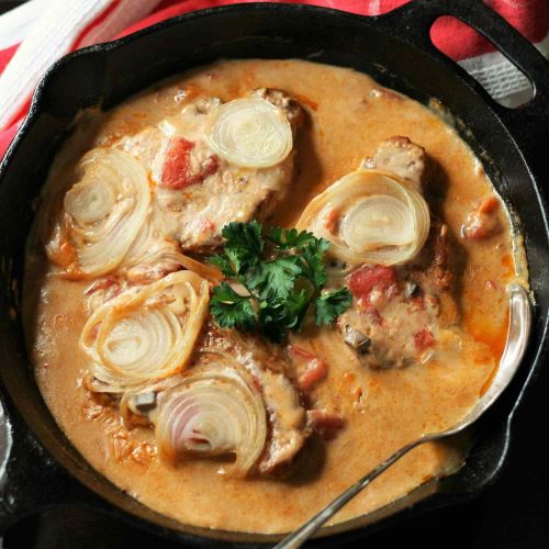 Baked Pork Chops in Mushroom Sauce