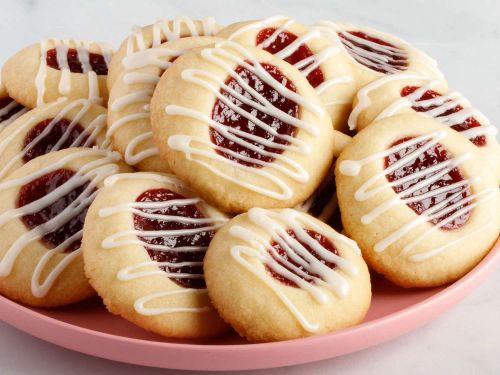 Raspberry and Almond Shortbread Thumbprints