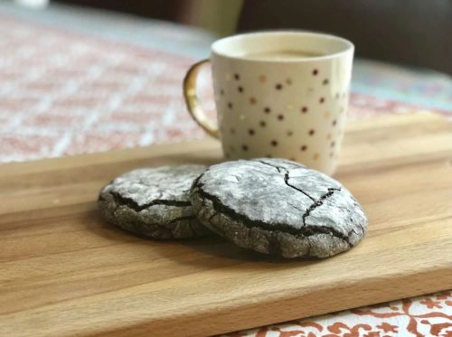 Vegan Chocolate Crinkle Cookies