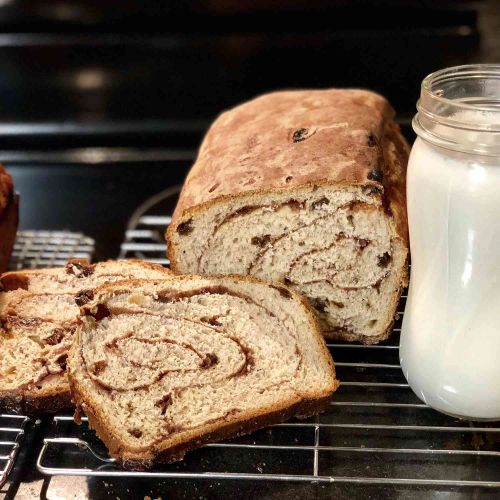 Cinnamon Raisin Bread