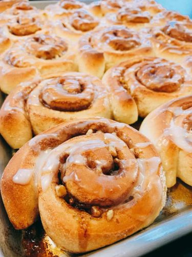 Vegan Bread Machine Cinnamon Rolls