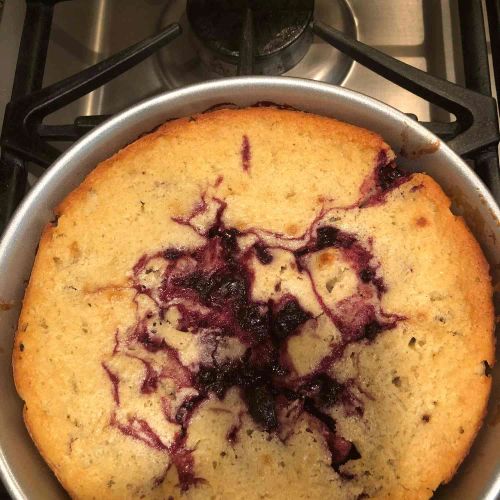 Easy Fresh Blueberry Cobbler