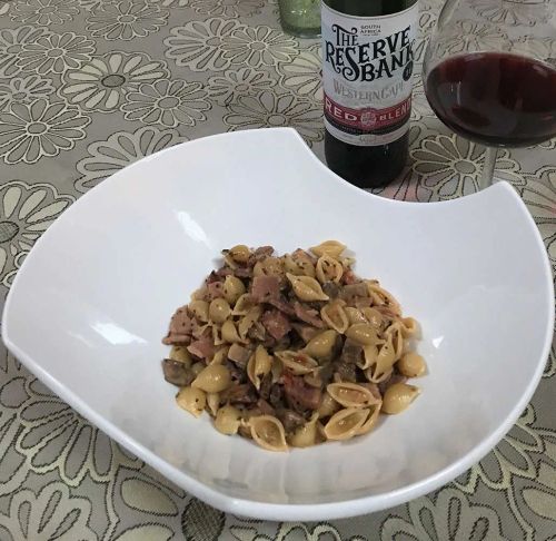 Creamy Campanelle with Ham and Mushrooms