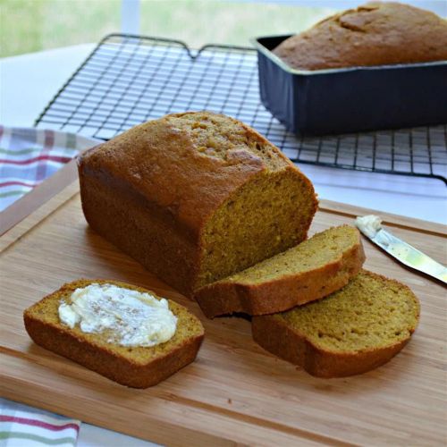 Copycat Starbucks Pumpkin Bread