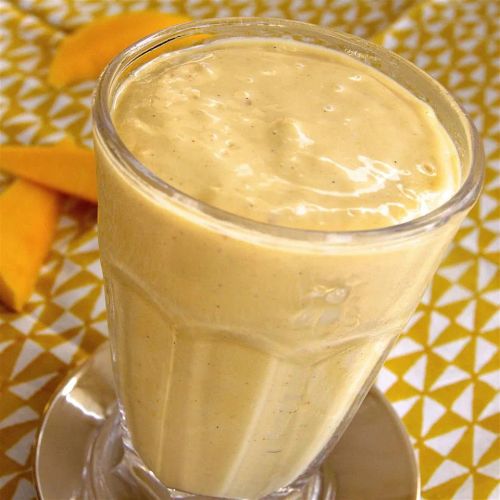 Peanut Butter Mango Smoothie