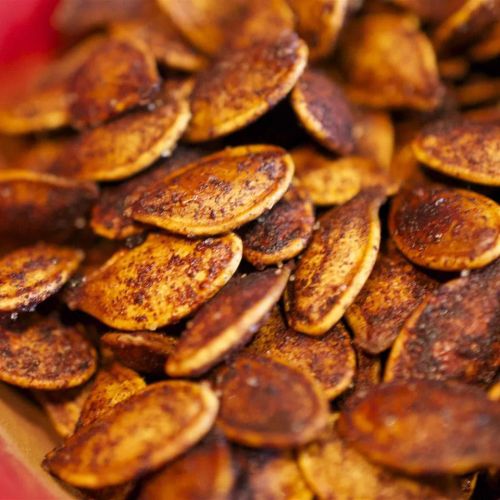 Roasted Cinnamon Spice Pumpkin Seeds