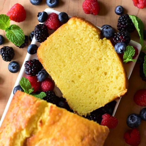 Ricotta Pound Cake with Vanilla Bean