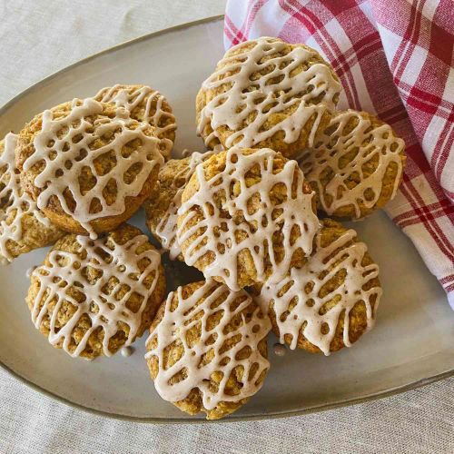 Carrot Cake Muffins with Cinnamon Glaze