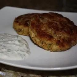 Crab Cakes with Cilantro-Sour Cream Sauce