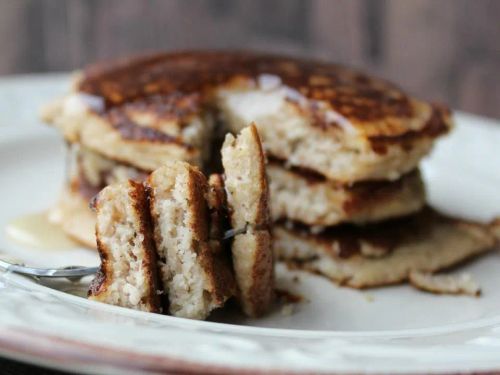 Amazing Almond Flour Pancakes (Gluten-Free and Paleo-Friendly)