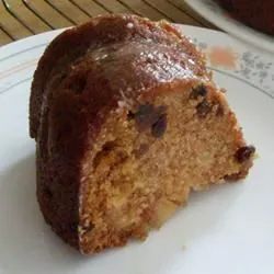 Apple Cake with Raisins