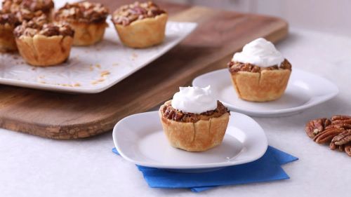 Mini Pecan Pie Cheesecakes