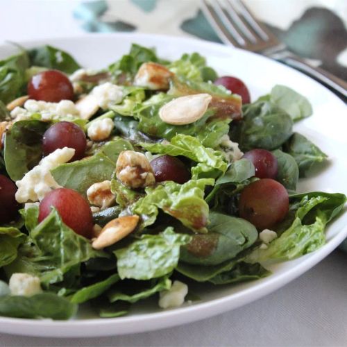 Blue Spinach Salad