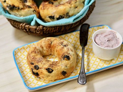 2-Ingredient Dough Air Fryer Blueberry Bagels