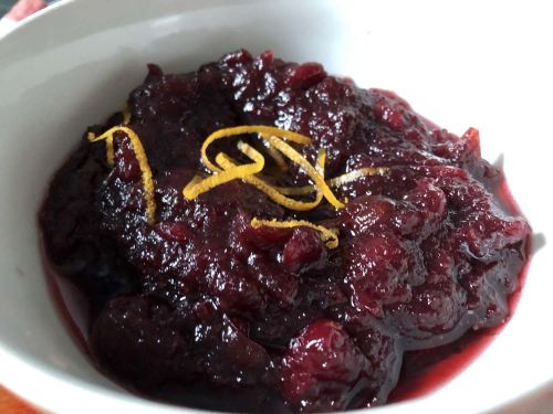 Instant Pot® Port Cranberry Sauce