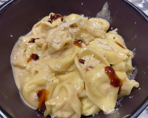 Creamy Gochujang Tortellini