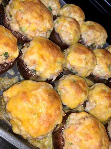 Creole Crab-Stuffed Mushrooms