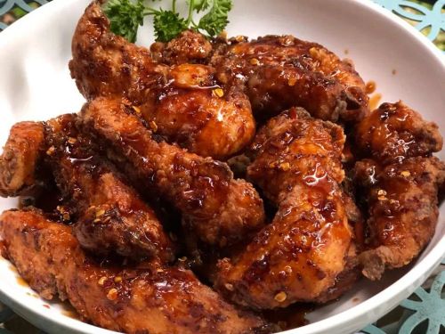 Spicy Korean Fried Chicken with Gochujang Sauce