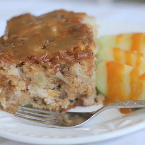 Moist Apple and Walnut Cake