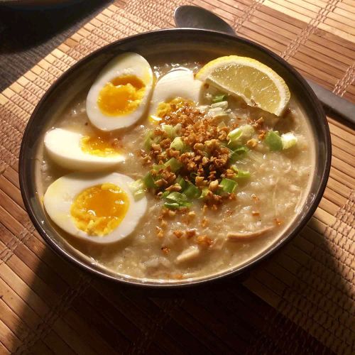 Chicken Arroz Caldo (Chicken Rice Porridge)