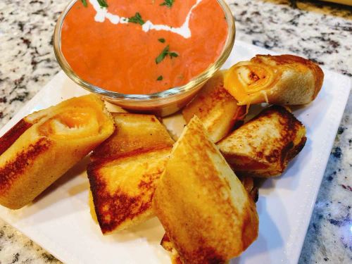 Grilled Cheese Roll Ups