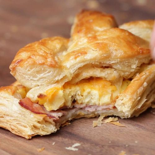 Ham And Egg Breakfast Braid