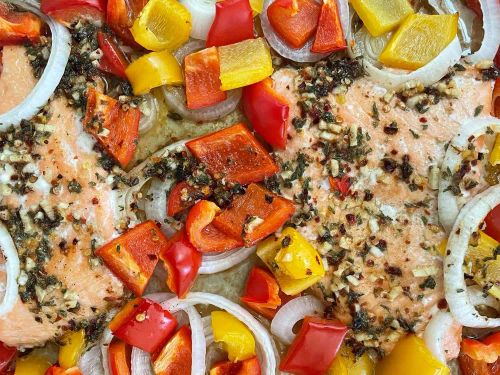 Sheet Pan Salmon and Bell Pepper Dinner