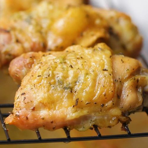 Herb Sea Salt-Rubbed Chicken Thighs