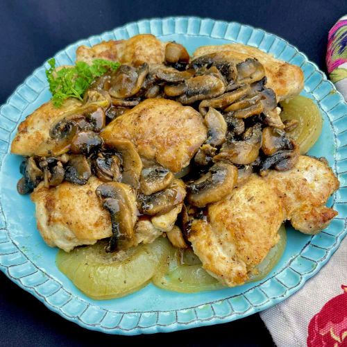 Baked Chicken Thighs with Mushrooms and Onions