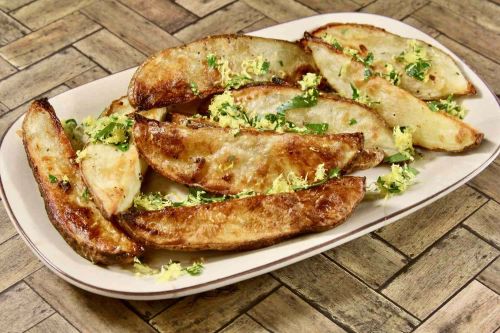 Lemon-Garlic Potato Wedges