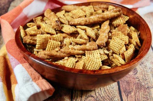 Spicy Snack Mix