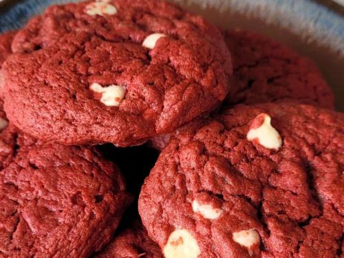 Red Velvet Cake Mix Cookies