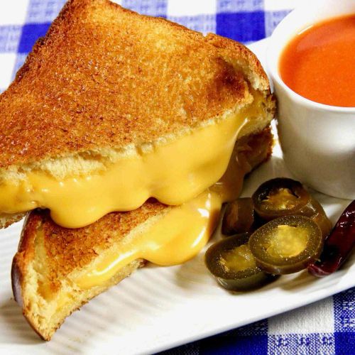 Air Fryer Grilled Cheese with Mayo