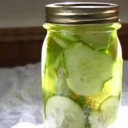 Refrigerator Pickles