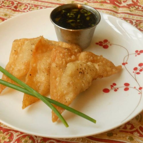 Grandma's Crispy Pork Wontons