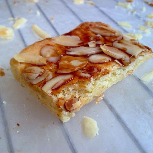 Scandinavian Almond Bars