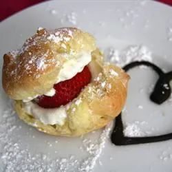 Easy Mini Strawberry Cream Puffs