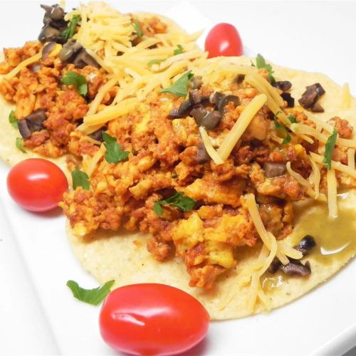 Chorizo con Huevos (Spicy Mexican Sausage with Eggs)