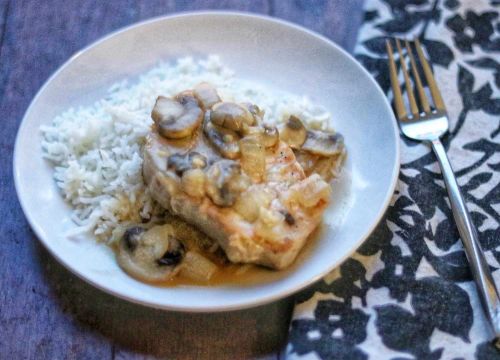 Pork Chops with Mushrooms and Onions