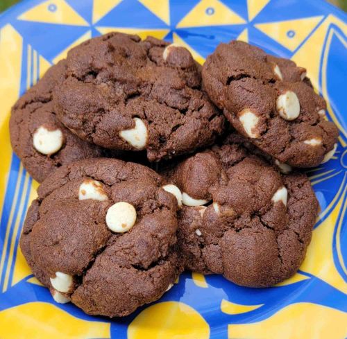 Mocha White Chocolate Chunk Cookies