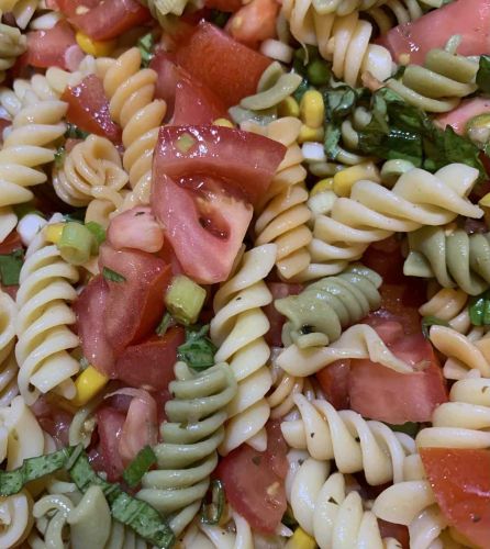 Pasta with Fresh Tomatoes and Corn