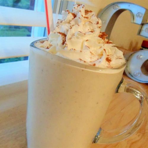 Quick and Easy Pumpkin Pie Milkshake