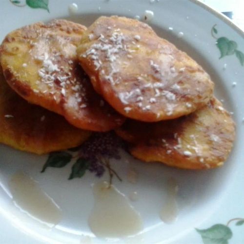 Chilean-Style Sopaipillas